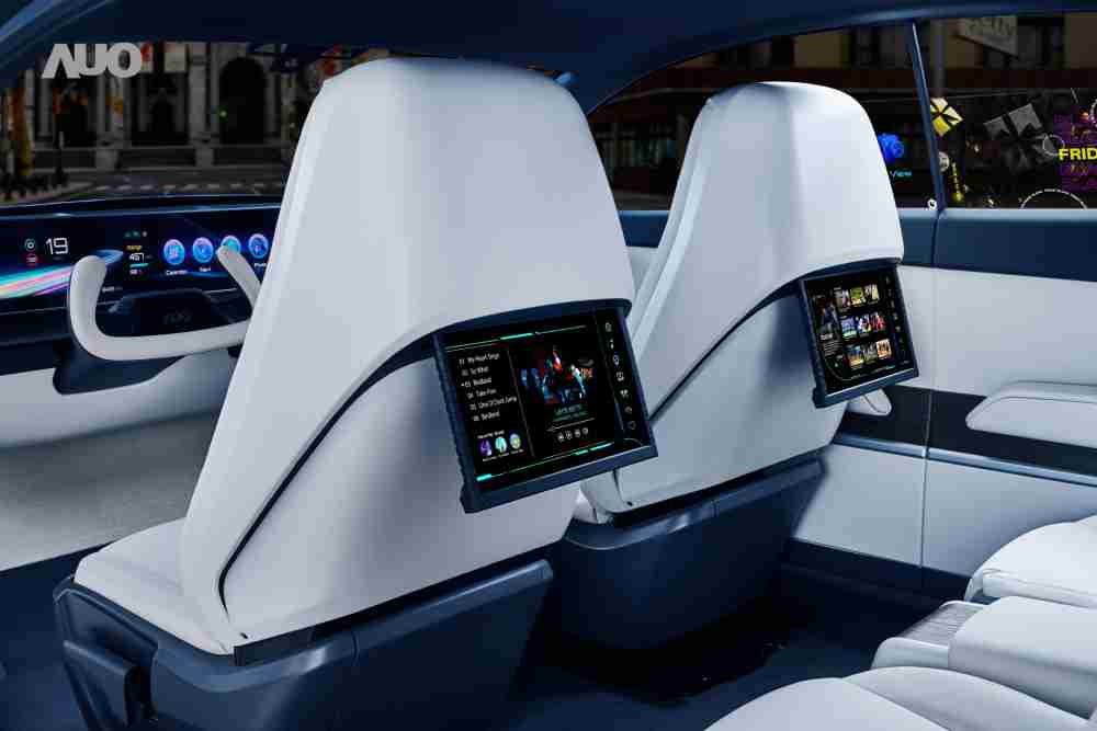 冰球突破将于CES 展示全新Smart Cockpit 2024，，可紧密串连使用者多元需求，，，并革新座舱内部的应用和设计，，带来身历其境且引人入胜的视觉飨宴，，，满足驾乘人员的全方位体验